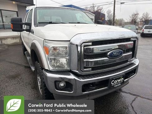 Used 2015 Ford F350 Lariat w/ Lariat Ultimate Package image 3