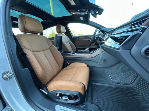 New 2025 Audi A8 L 3.0T image 33