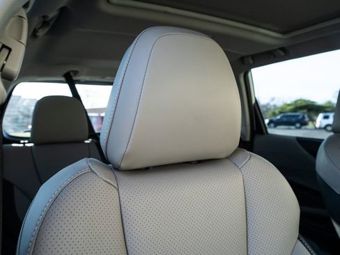 Used 2024 Subaru Forester Limited image 16