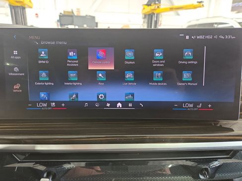 Used 2025 BMW X7 xDrive40i image 51