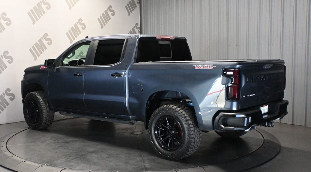 Used 2021 Chevrolet Silverado 1500 LT Trail Boss w/ Convenience Package II AWD/4WD image 7