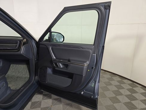 Used 2022 Rivian R1T Adventure AWD/4WD image 18