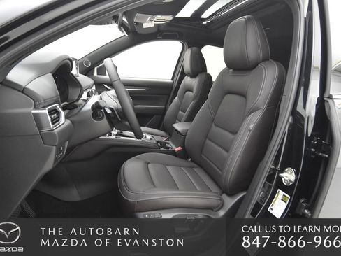 New 2025 MAZDA CX-5 Signature image 22