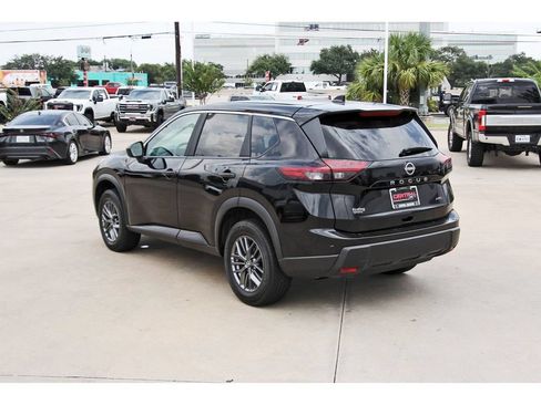 Used 2024 Nissan Rogue S AWD/4WD image 4