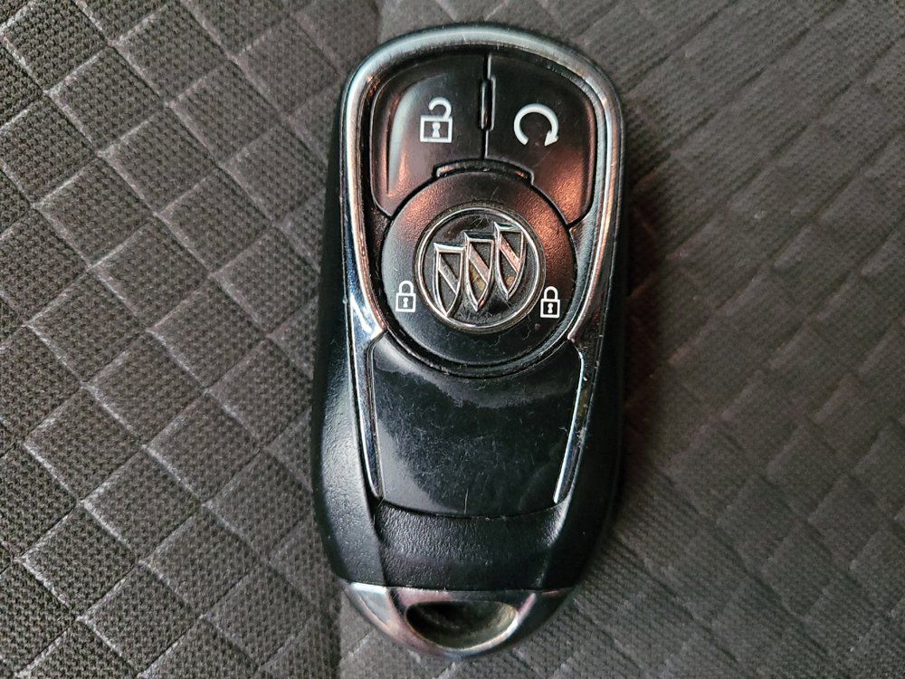 Used 2018 Buick Encore Preferred w/ Experience Buick Package AWD/4WD image 32