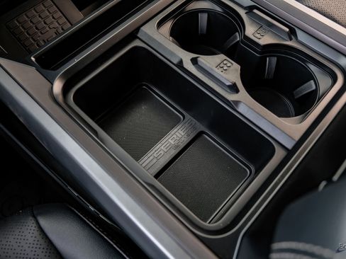 Used 2026 Ford F450 Lariat w/ FX4 Off-Road Package image 61