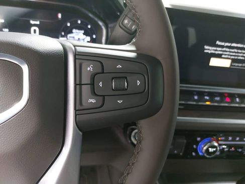 New 2026 GMC Sierra 2500 SLT w/ SLT Premium Package image 17