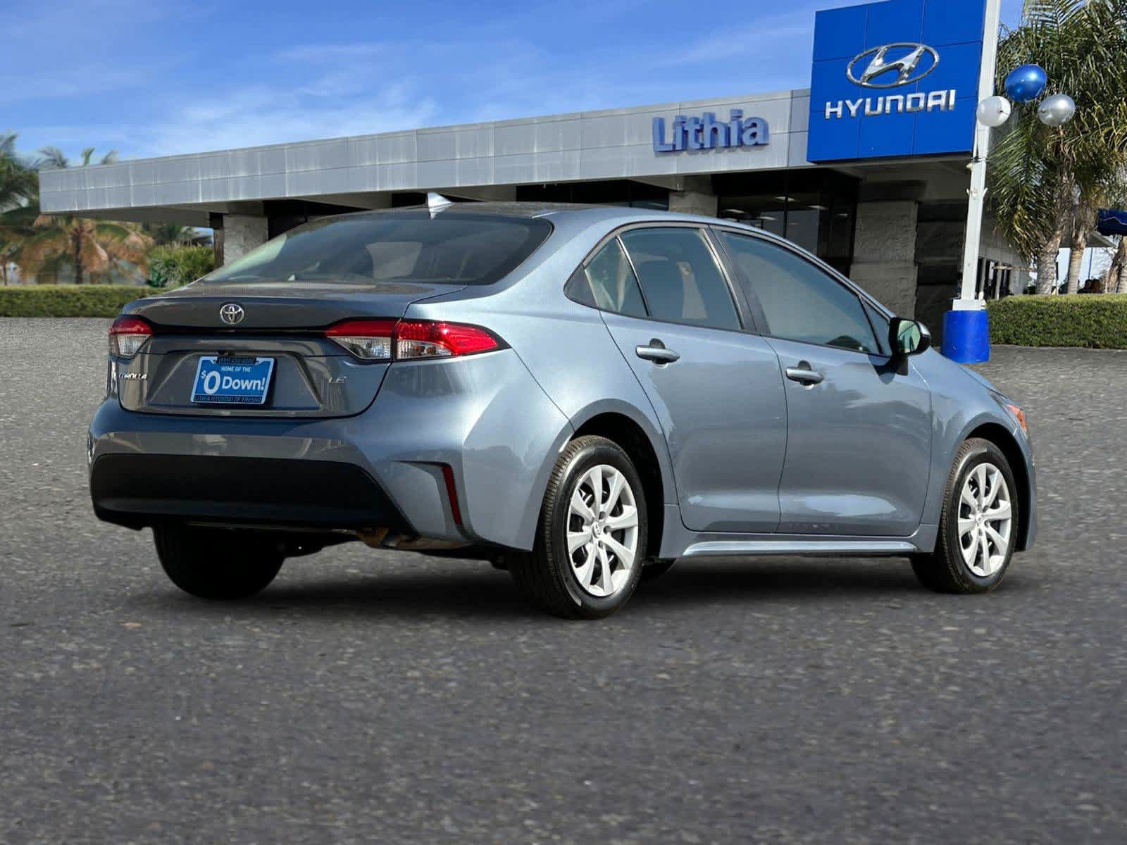 Used 2026 Toyota Corolla LE FWD image 3