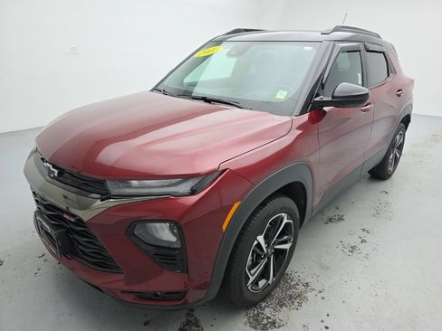Used 2023 Chevrolet TrailBlazer RS AWD/4WD image 6
