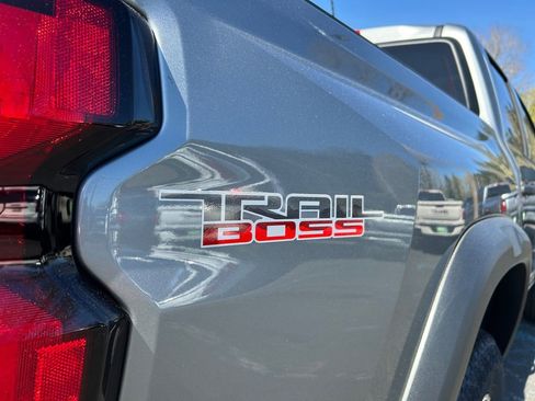 New 2026 Chevrolet Colorado Trail Boss AWD/4WD image 36