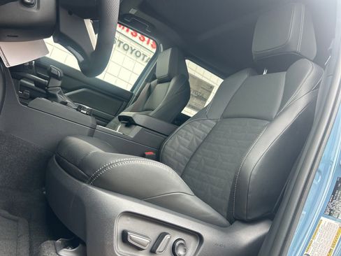 New 2026 Toyota 4Runner TRD Off-Road Premium AWD/4WD image 12
