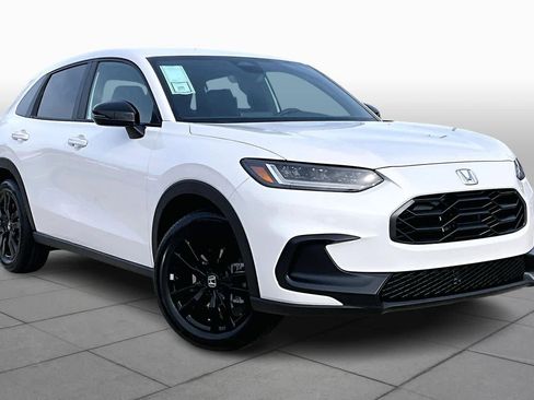 New 2026 Honda HR-V Sport image 2