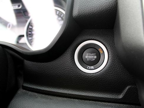 Used 2021 RAM 1500 Big Horn image 30