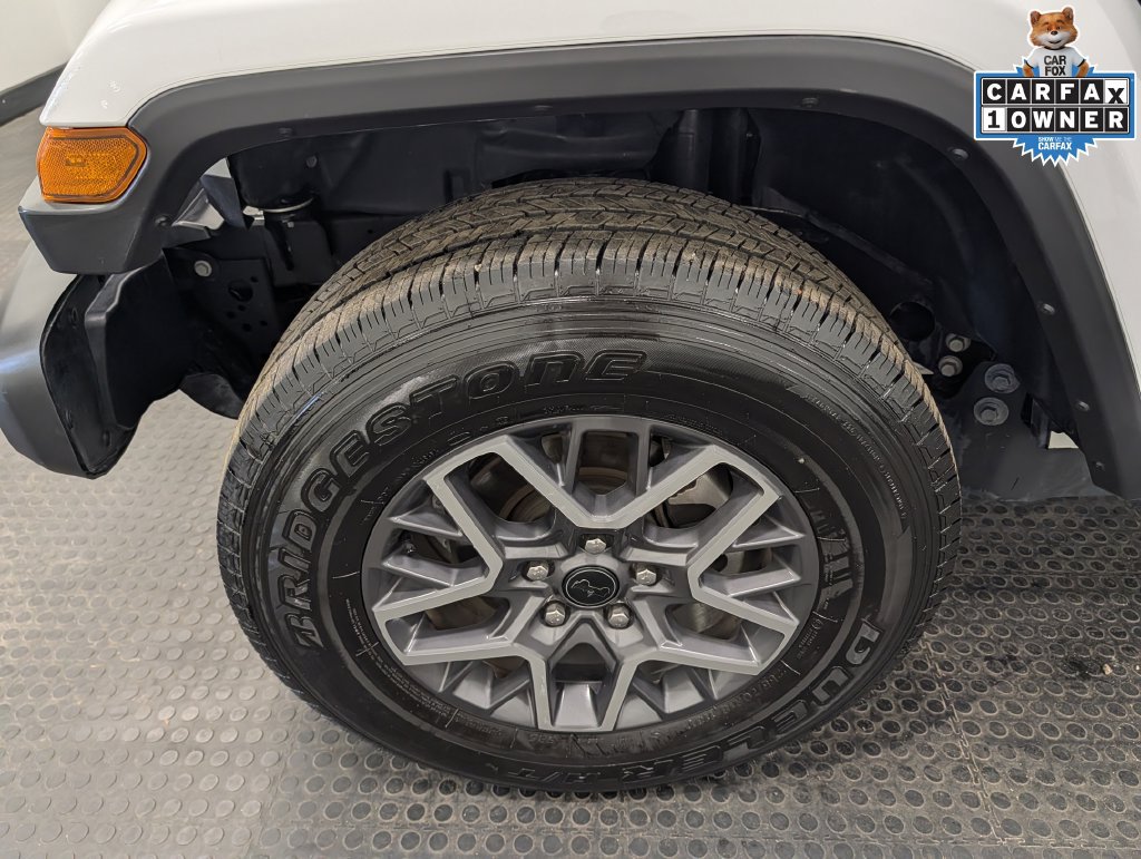 Used 2026 Jeep Wrangler Unlimited Sahara AWD/4WD image 7