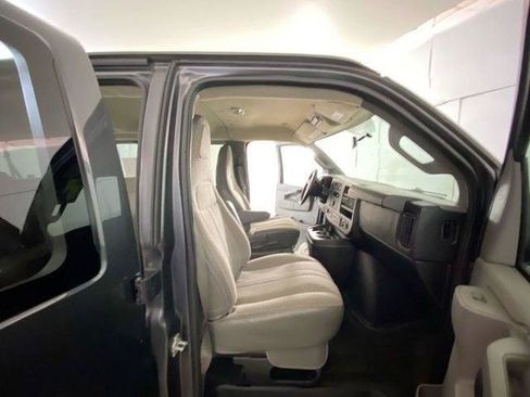 Used 2016 Chevrolet Express 3500 LT w/ LT Preferred Equipment Group RWD image 38