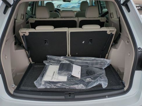 New 2026 Volkswagen Atlas SE image 22