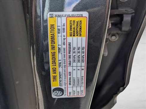 Used 2018 Chevrolet Equinox LT image 15