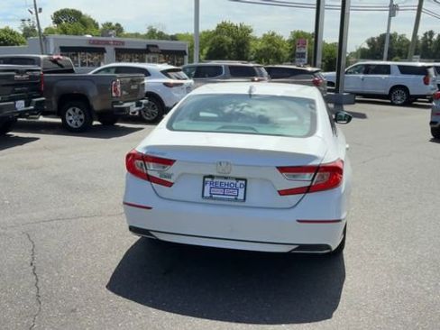 Used 2020 Honda Accord EX image 7