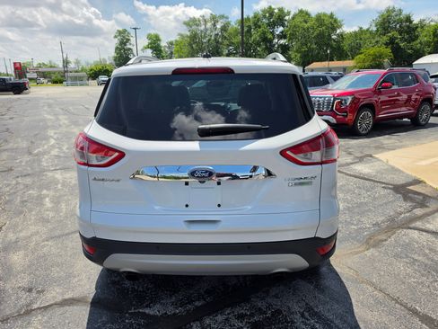 Used 2014 Ford Escape Titanium w/ Equipment Group 401A FWD image 5