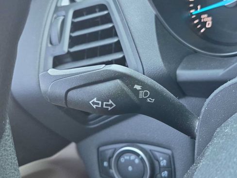 Used 2015 Ford Escape SE AWD/4WD image 26