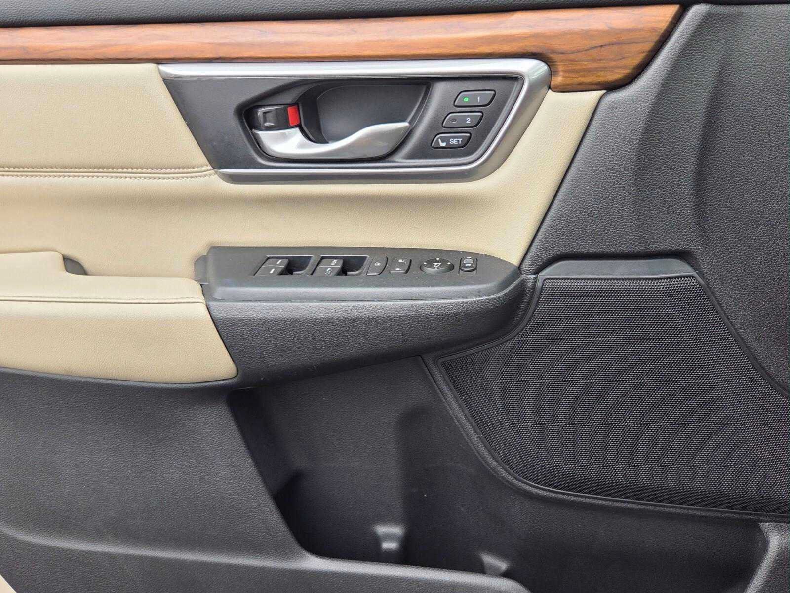 Used 2017 Honda CR-V EX-L image 33