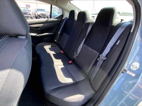 Used 2025 Nissan Sentra SV w/ All-Weather Package FWD image 22