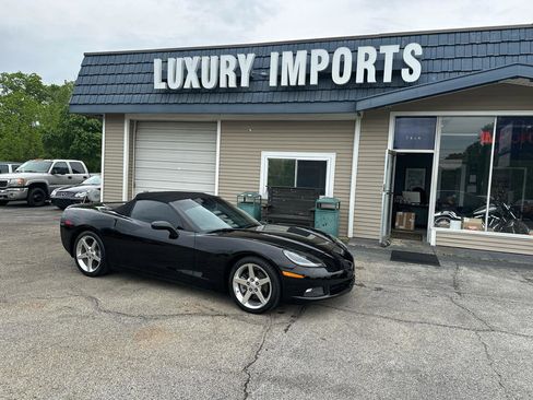 Used 2013 Chevrolet Corvette Convertible RWD image 19