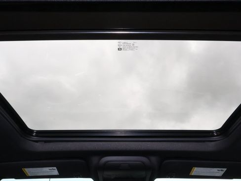 Used 2024 Chevrolet Blazer RS w/ Driver Confidence II Package FWD image 14