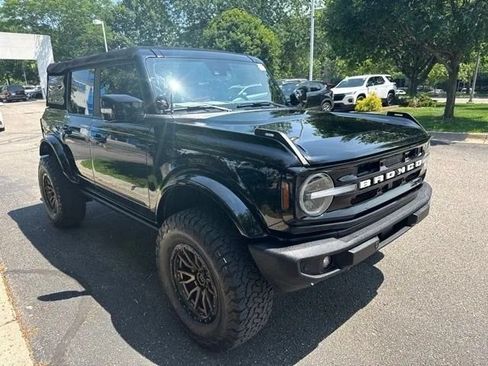 Used 2021 Ford Bronco Outer Banks AWD/4WD image 4