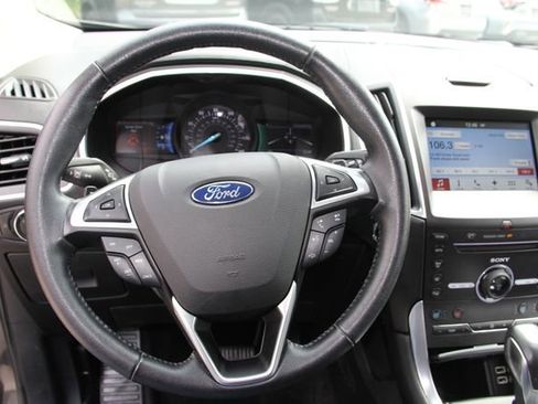 Used 2016 Ford Edge Titanium w/ Equipment Group 302A image 19