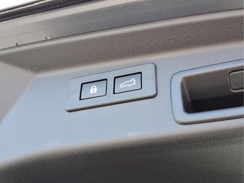 New 2026 Subaru Outback Touring XT image 25