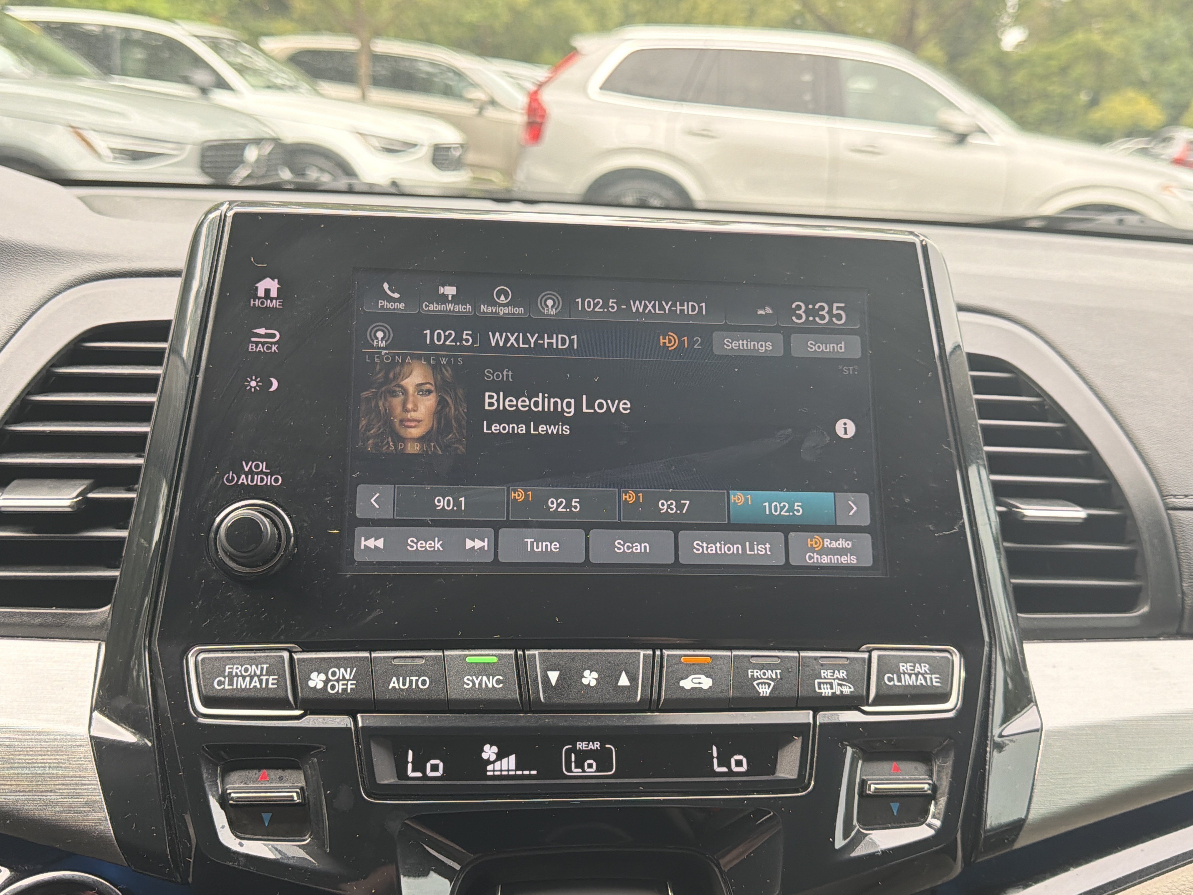 Used 2023 Honda Odyssey Touring image 23