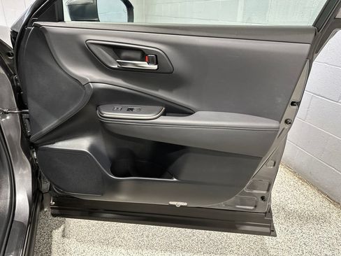 Certified 2023 Toyota Crown AWD/4WD image 19
