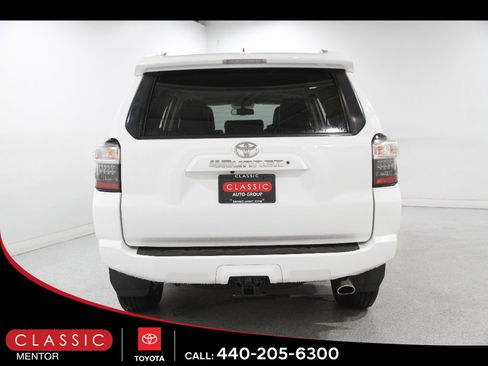 Used 2018 Toyota 4Runner SR5 Premium AWD/4WD image 21