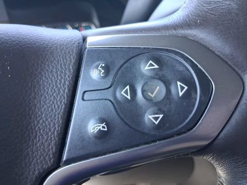 Used 2015 Chevrolet Tahoe LTZ AWD/4WD image 27