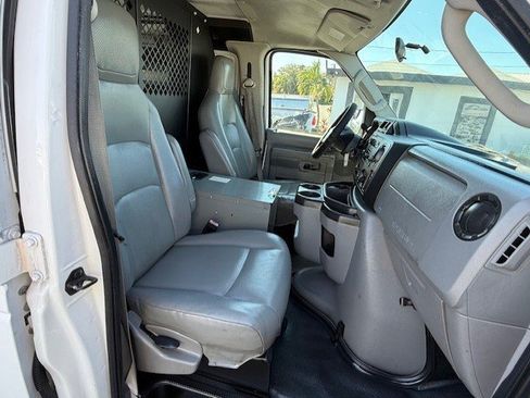 Used 2012 Ford E-250 and Econoline 250 w/ PWR Group image 20
