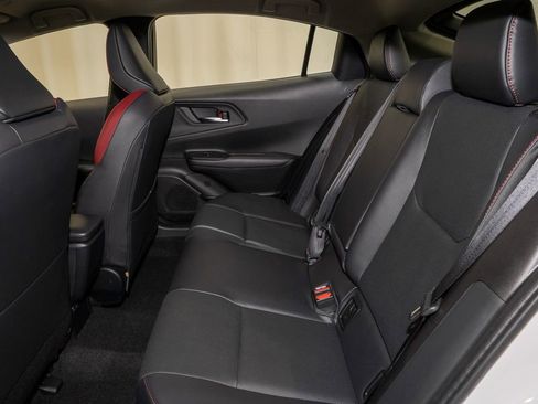 Certified 2025 Toyota Prius XSE image 8