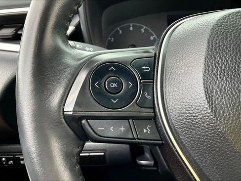 Used 2024 Toyota Corolla SE w/ SE Premium Package image 24