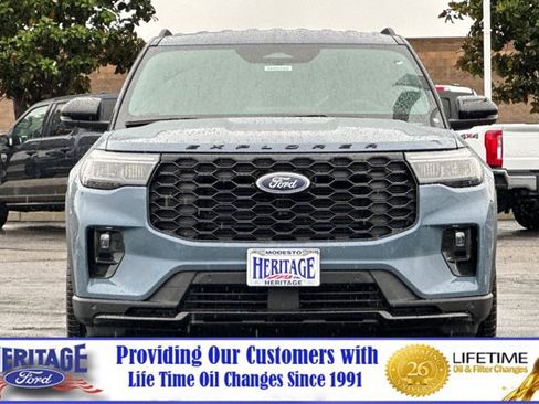 New 2026 Ford Explorer ST-Line w/ ST-Line Street Pack AWD/4WD image 9