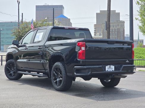 Used 2022 Chevrolet Silverado 1500 Custom w/ LPO, Dark Essentials Package AWD/4WD image 21
