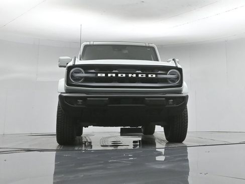 Used 2023 Ford Bronco Outer Banks AWD/4WD image 52