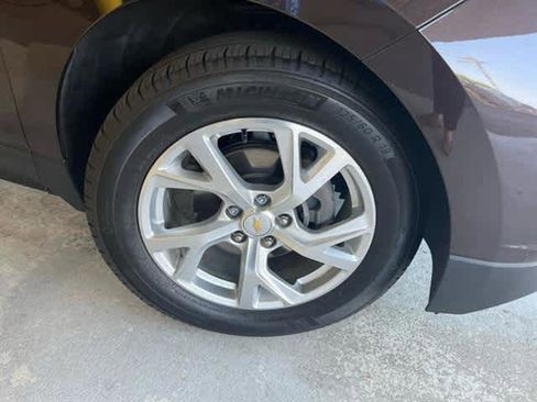 Used 2020 Chevrolet Equinox Premier image 48