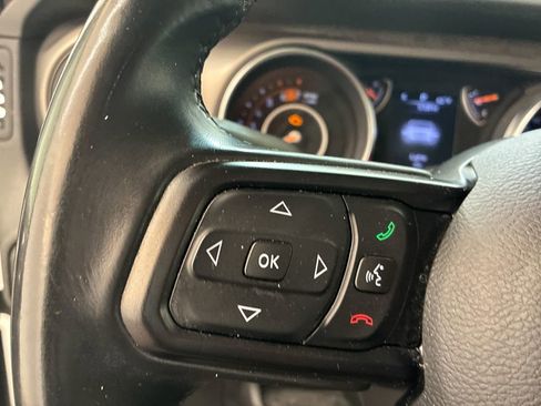 Used 2018 Jeep Wrangler Unlimited Sport S AWD/4WD image 19