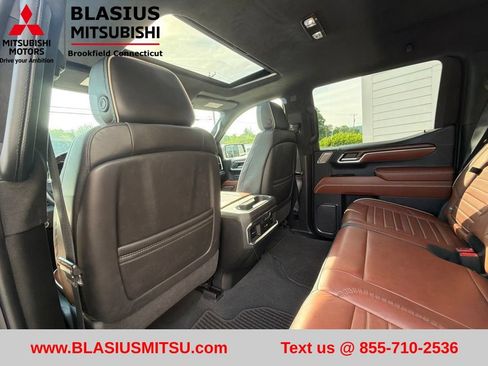 Used 2025 GMC Sierra 1500 Denali Ultimate AWD/4WD image 47