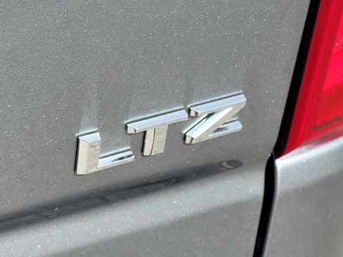 Used 2021 Chevrolet Silverado 1500 LTZ w/ LTZ Premium Texas Edition RWD image 8