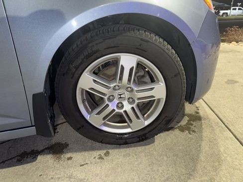 Used 2011 Honda Odyssey Touring Elite image 11