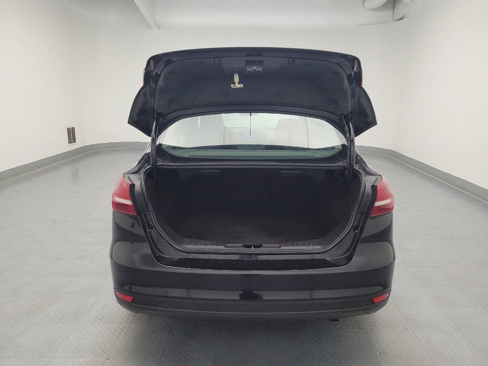 Used 2016 Ford Focus SE FWD image 29