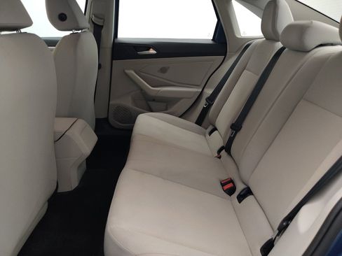 Used 2019 Volkswagen Jetta SE FWD image 18