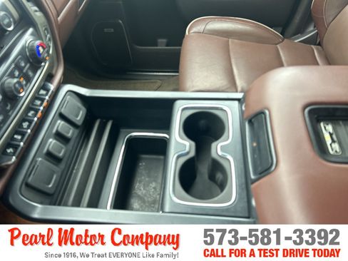 Used 2016 Chevrolet Silverado 2500 High Country w/ Duramax Plus Package AWD/4WD image 19