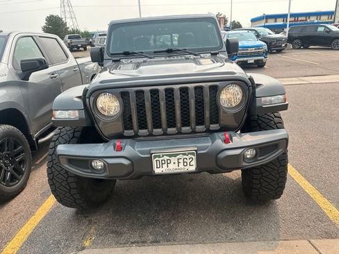 Used 2021 Jeep Gladiator Rubicon w/ Cold Weather Group AWD/4WD image 2